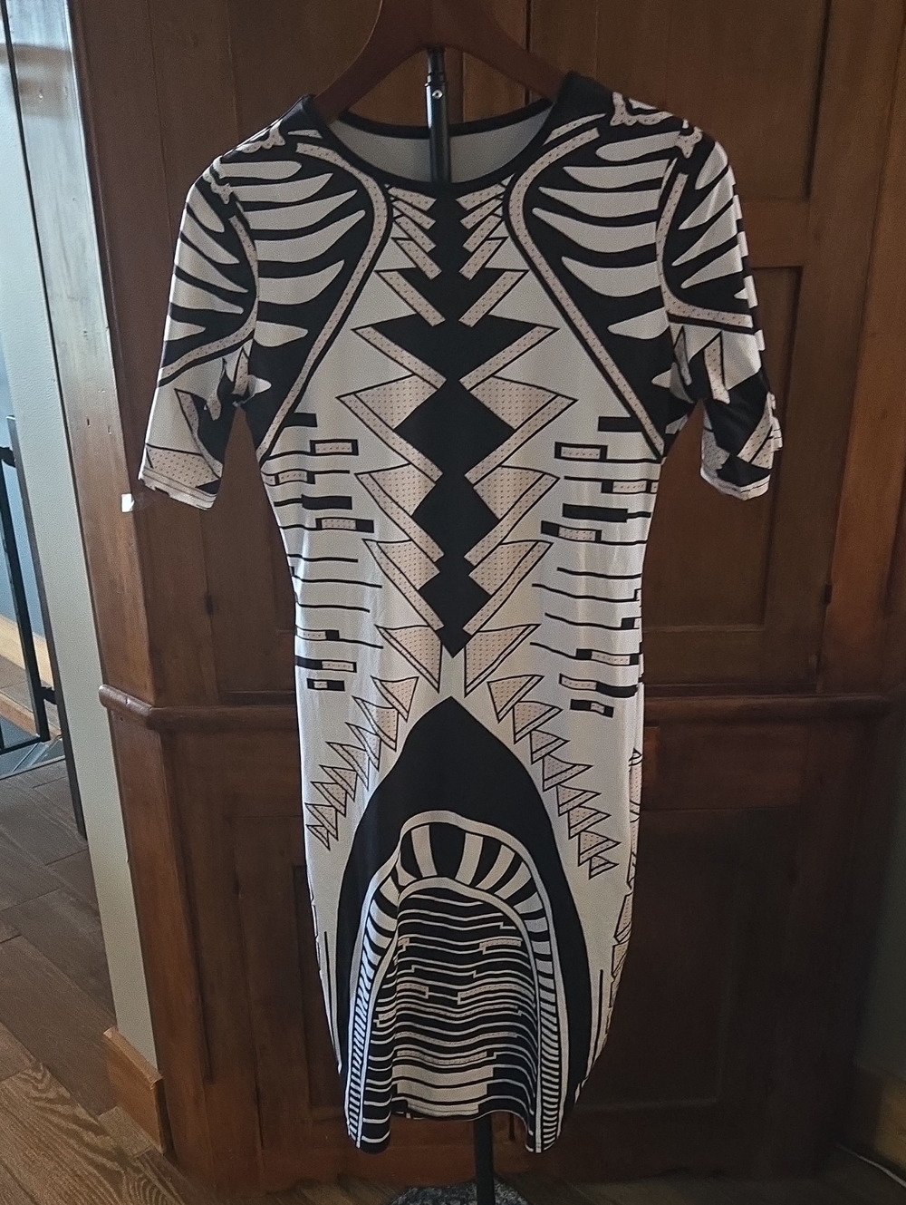 Black & White Geometric Bodycon Dress - Women